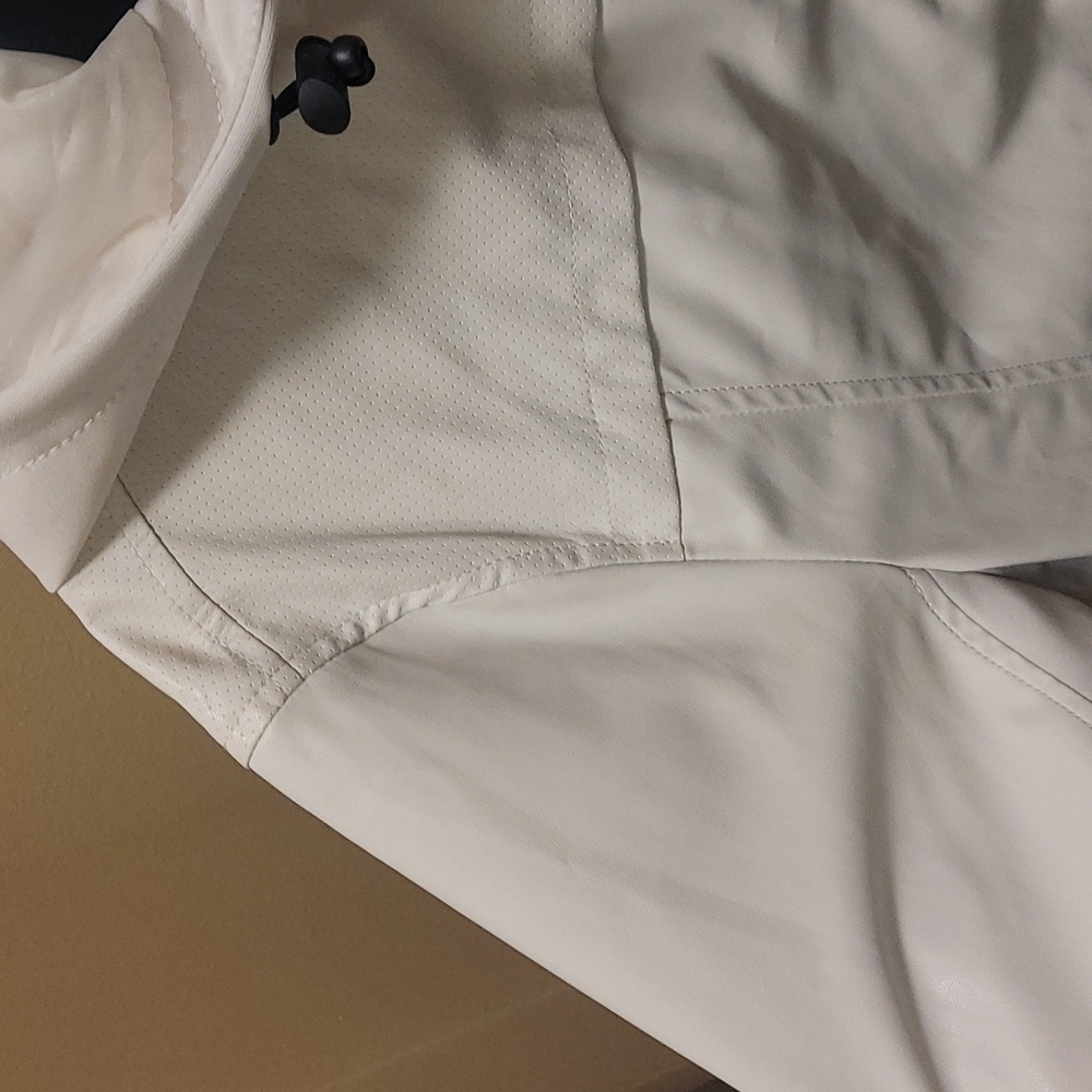 Large guess jacket - Picture 7 of 14